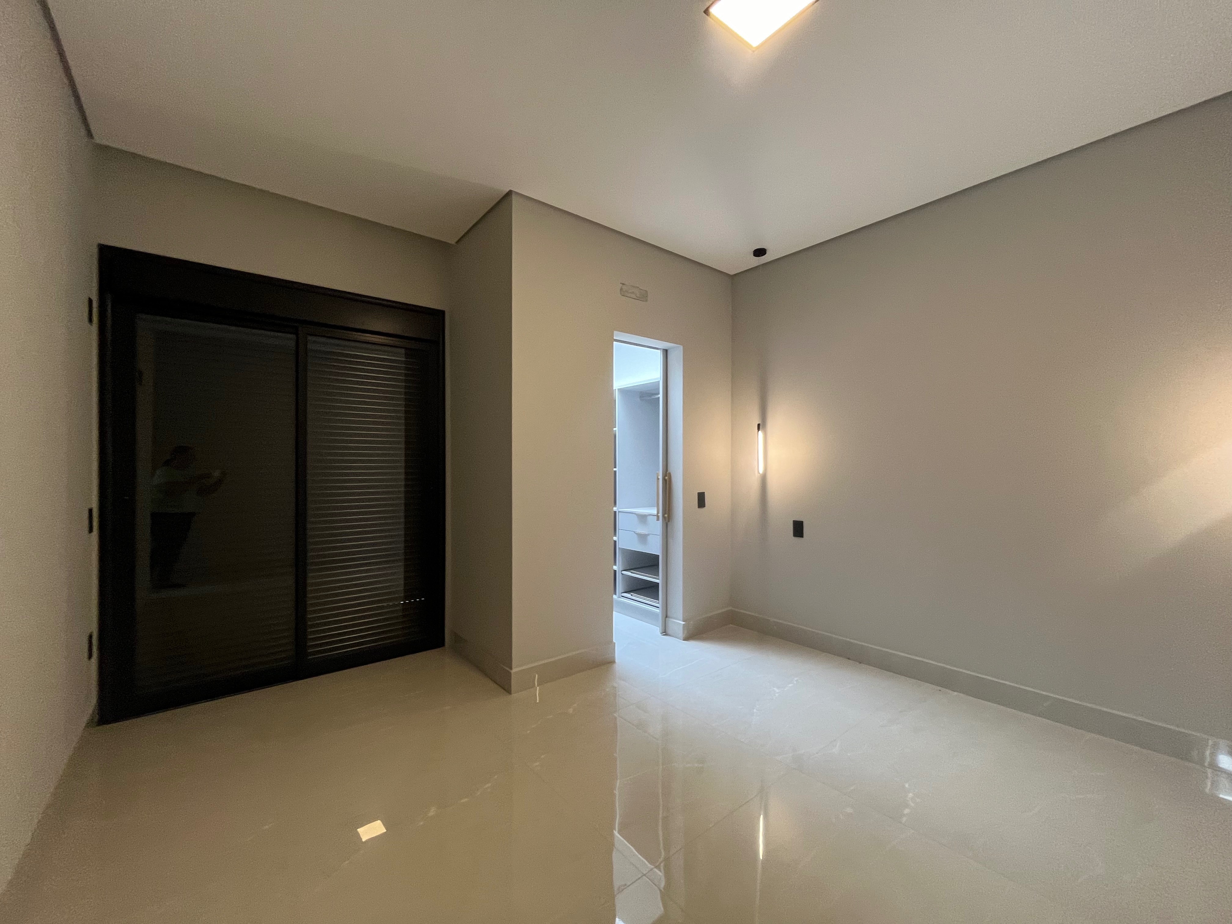 Casa à venda com 3 quartos, 200m² - Foto 29