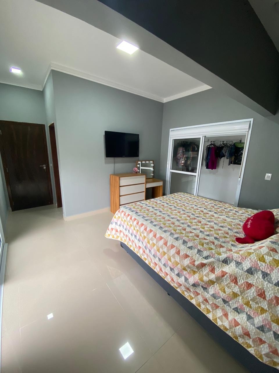 Casa à venda com 2 quartos, 150m² - Foto 13