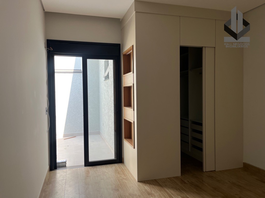 Casa à venda com 3 quartos, 200m² - Foto 9