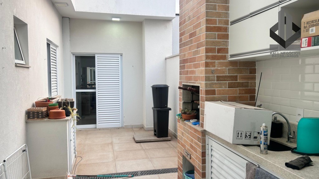 Casa à venda com 3 quartos, 150m² - Foto 13