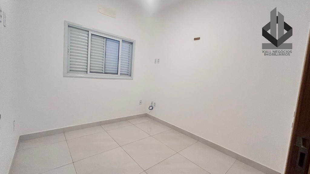 Casa à venda com 3 quartos, 150m² - Foto 9