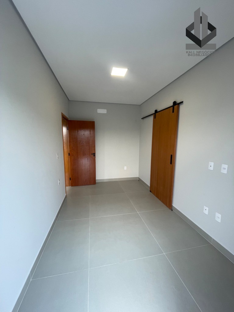 Casa à venda com 3 quartos, 306m² - Foto 23