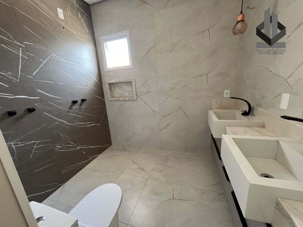 Casa à venda com 4 quartos, 322m² - Foto 17