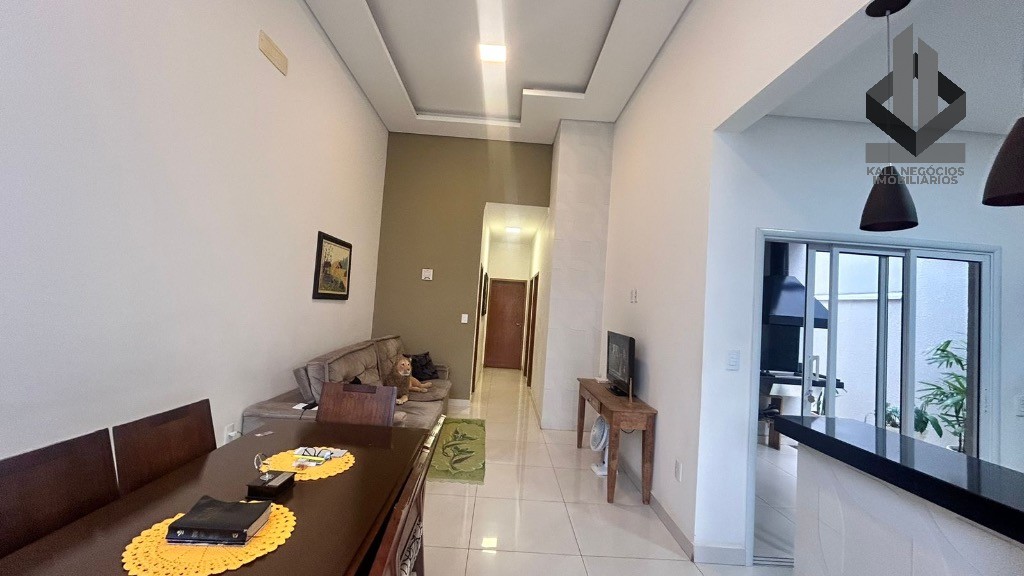 Casa à venda com 3 quartos, 150m² - Foto 2