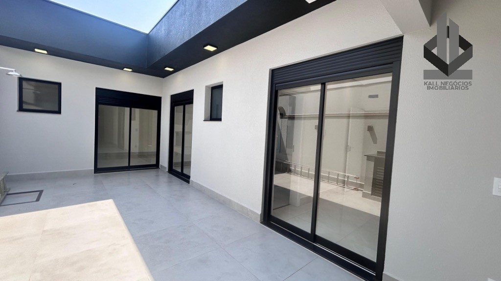 Casa à venda com 3 quartos, 208m² - Foto 13