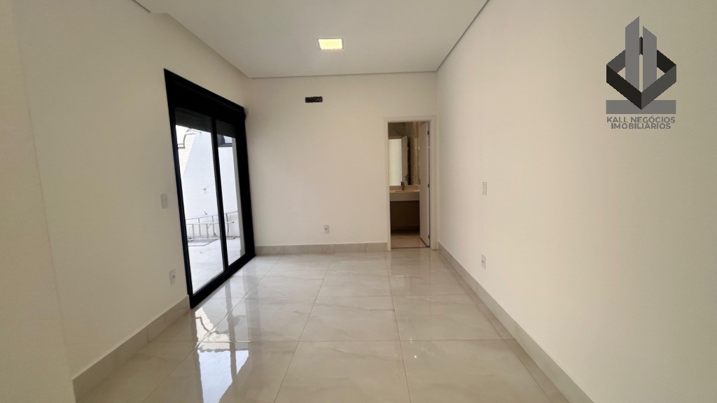 Casa à venda com 3 quartos, 208m² - Foto 7