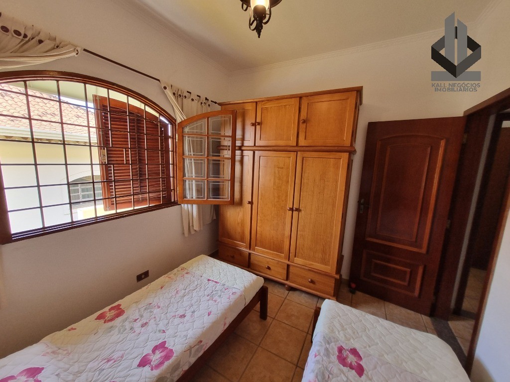 Chácara à venda com 4 quartos, 680m² - Foto 35