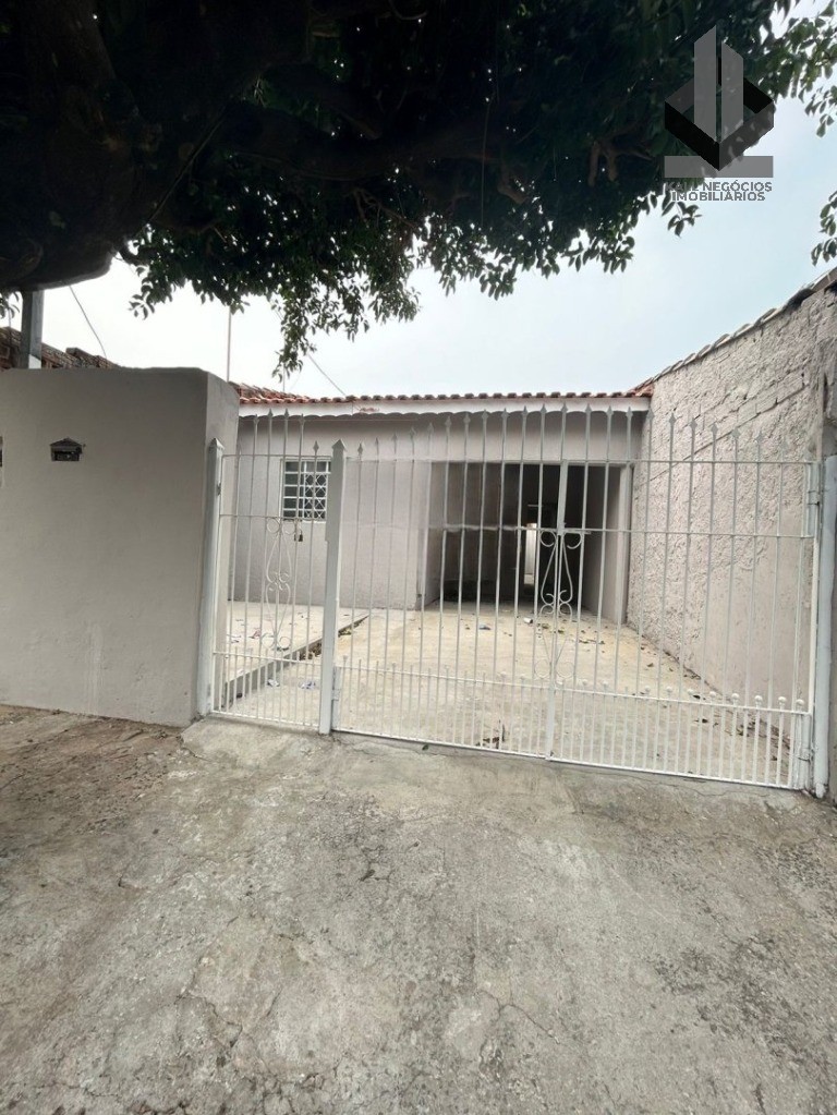 Casa à venda e aluguel com 2 quartos - Foto 1