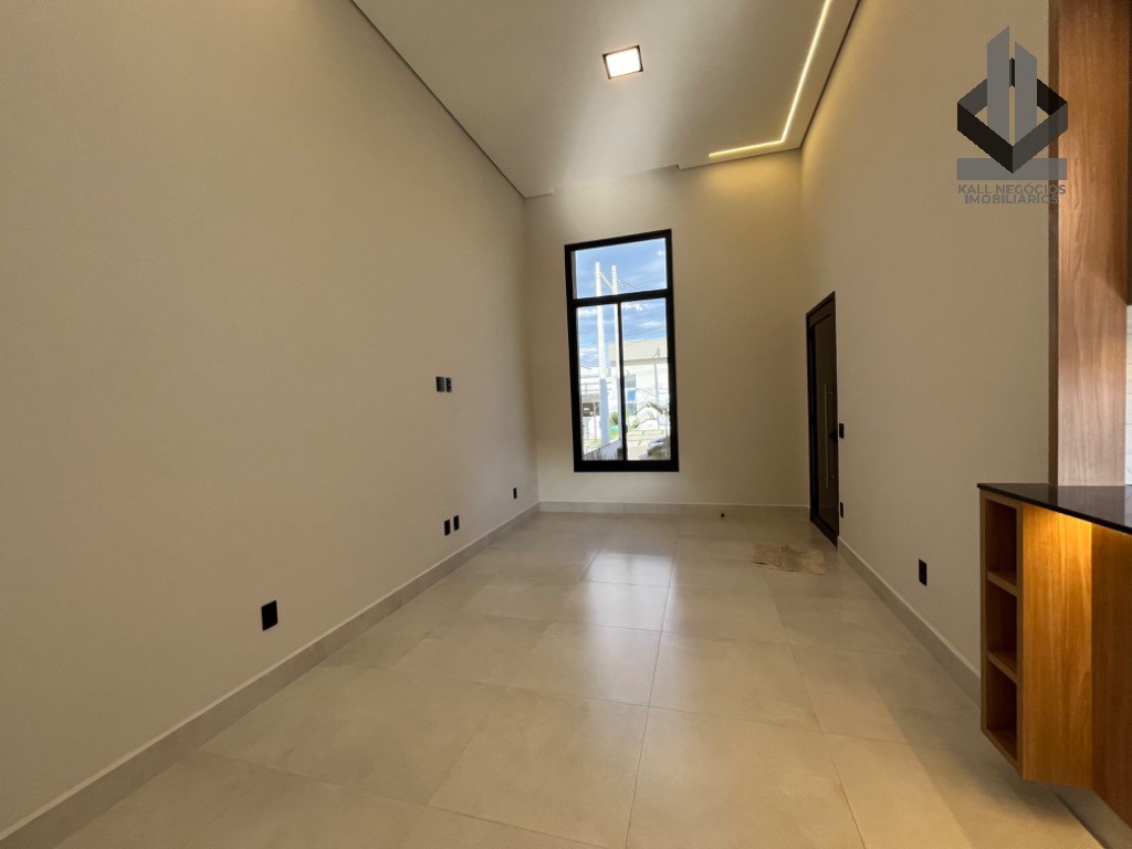 Casa à venda e aluguel com 3 quartos, 189m² - Foto 5