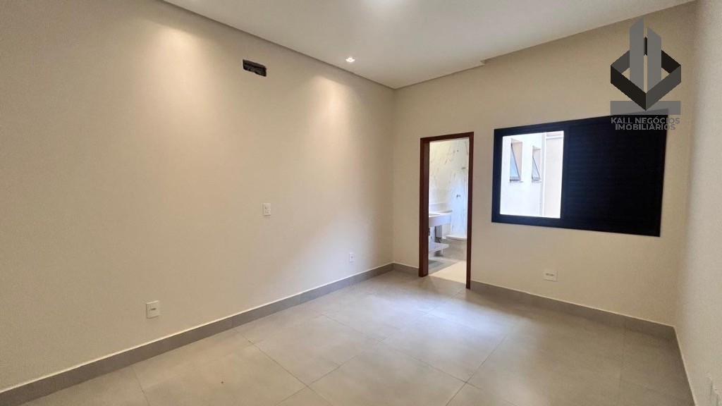 Casa à venda com 3 quartos, 150m² - Foto 11