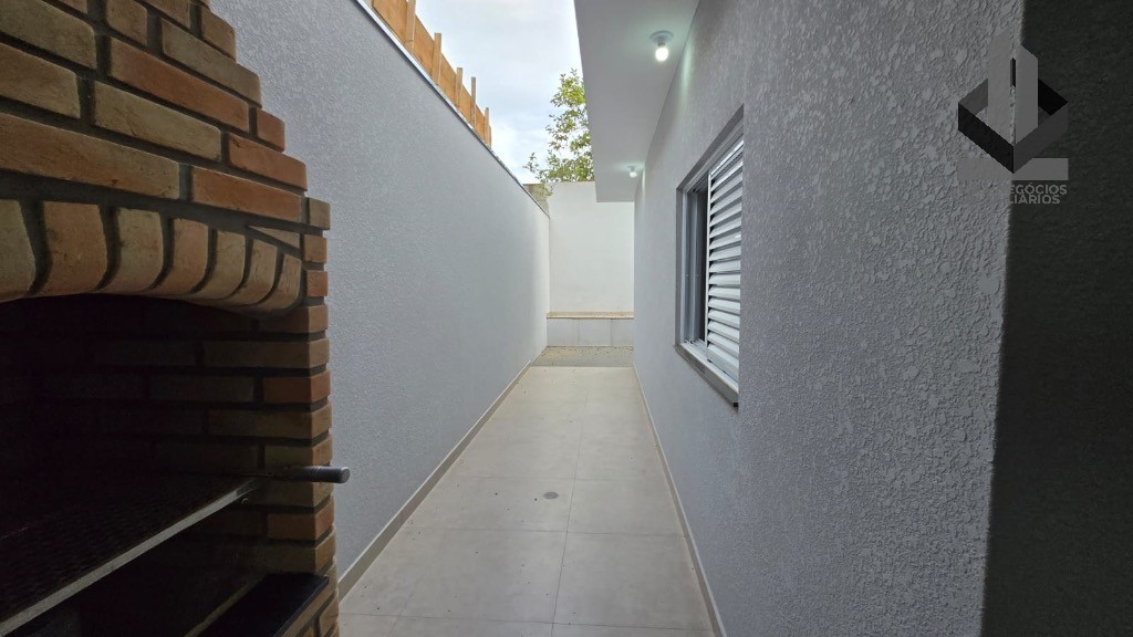 Casa à venda com 2 quartos, 150m² - Foto 18