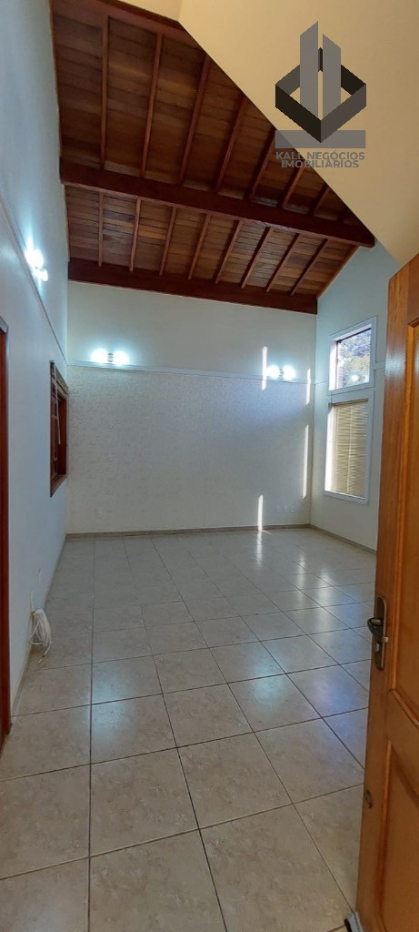 Casa para alugar com 3 quartos, 427m² - Foto 5