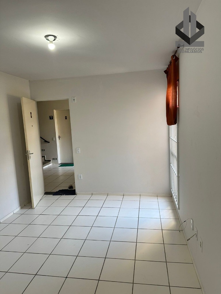 Apartamento à venda com 2 quartos, 52m² - Foto 2