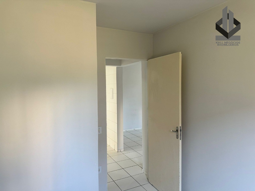 Apartamento à venda com 2 quartos, 52m² - Foto 4