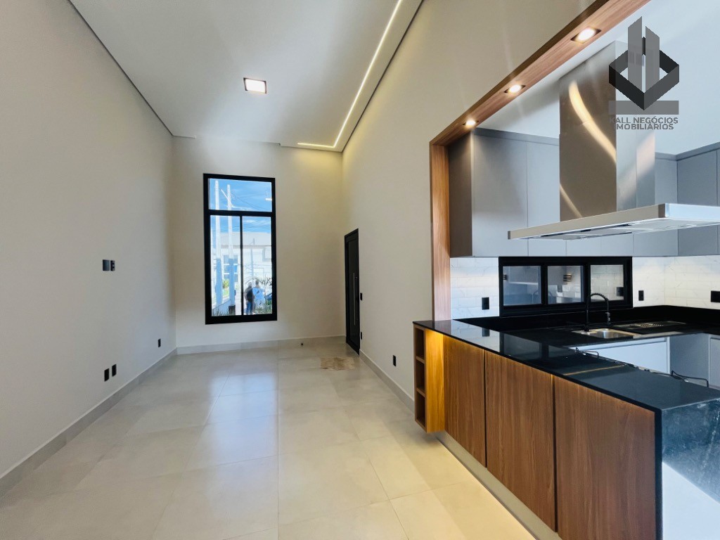 Casa à venda e aluguel com 3 quartos, 189m² - Foto 9