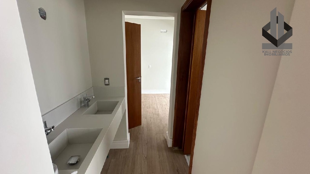 Casa à venda com 3 quartos, 170m² - Foto 10