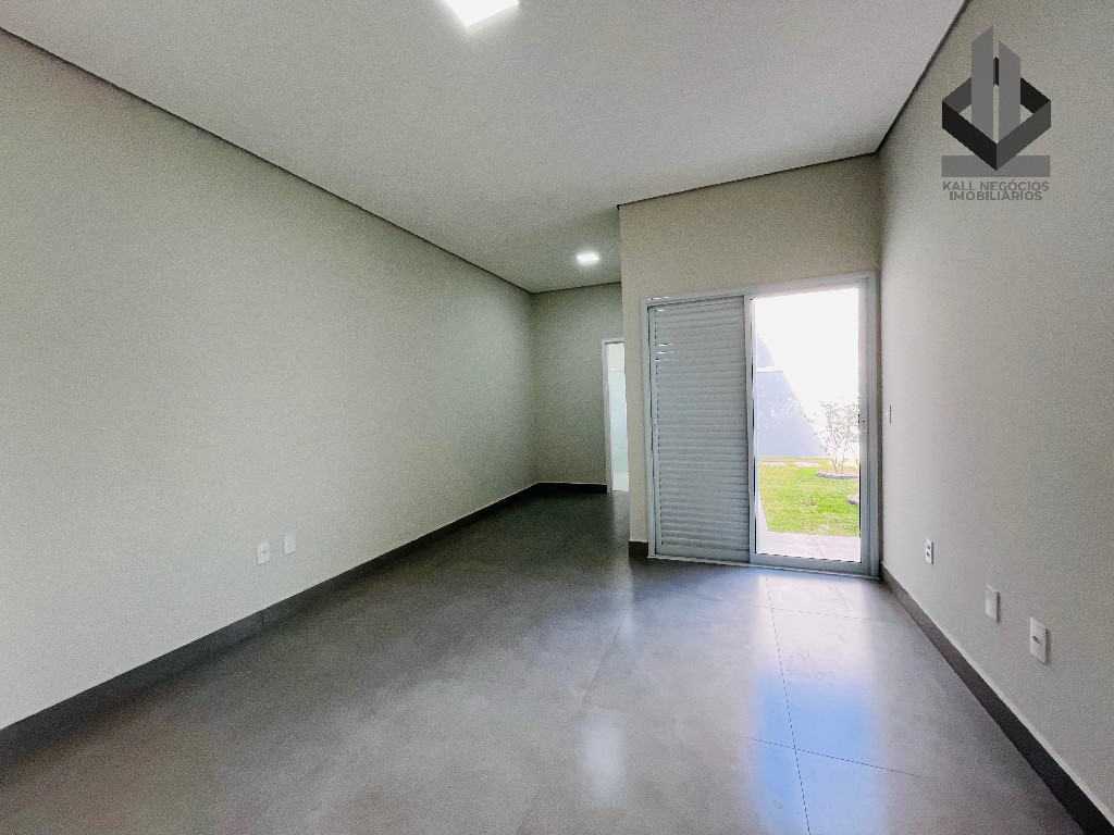 Casa à venda com 3 quartos, 300m² - Foto 16