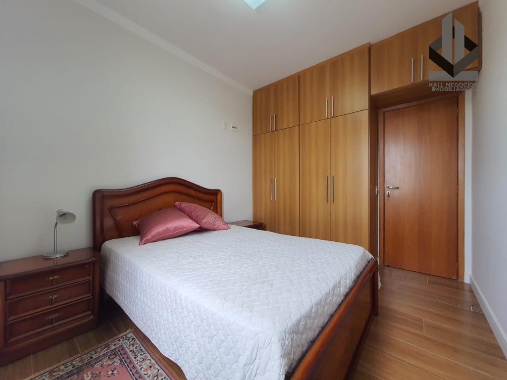 Apartamento à venda com 4 quartos, 130m² - Foto 18