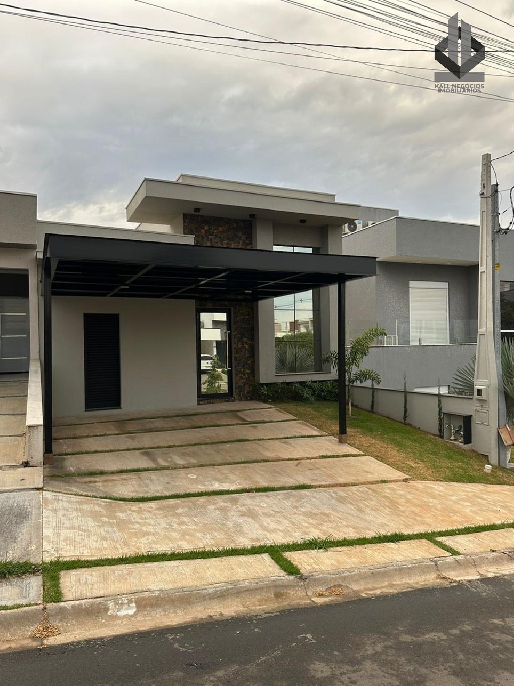 Casa à venda com 3 quartos, 200m² - Foto 3