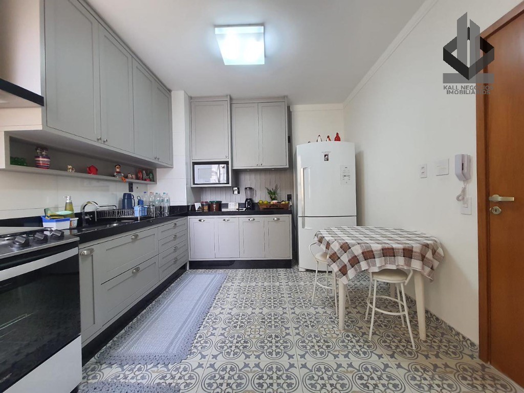 Apartamento à venda com 4 quartos, 130m² - Foto 12