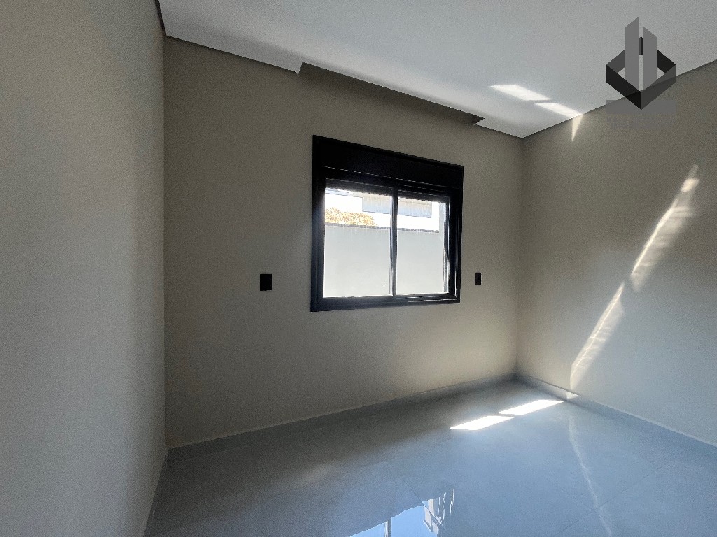 Casa à venda com 3 quartos, 282m² - Foto 7