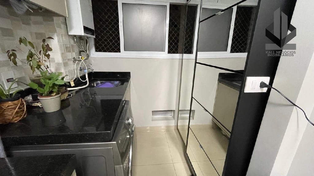 Apartamento à venda com 2 quartos, 50m² - Foto 4