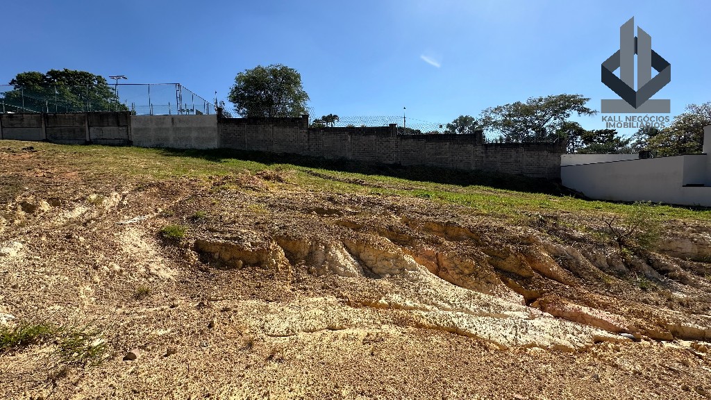 Terreno à venda, 200m² - Foto 1