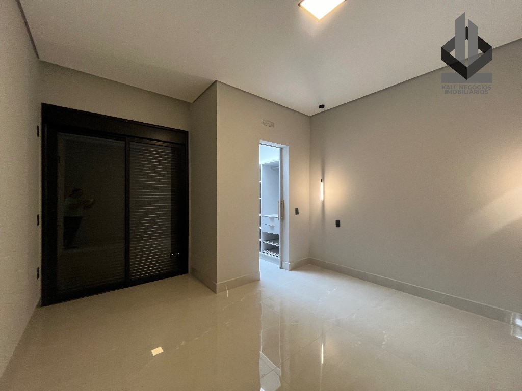 Casa à venda com 3 quartos, 200m² - Foto 29