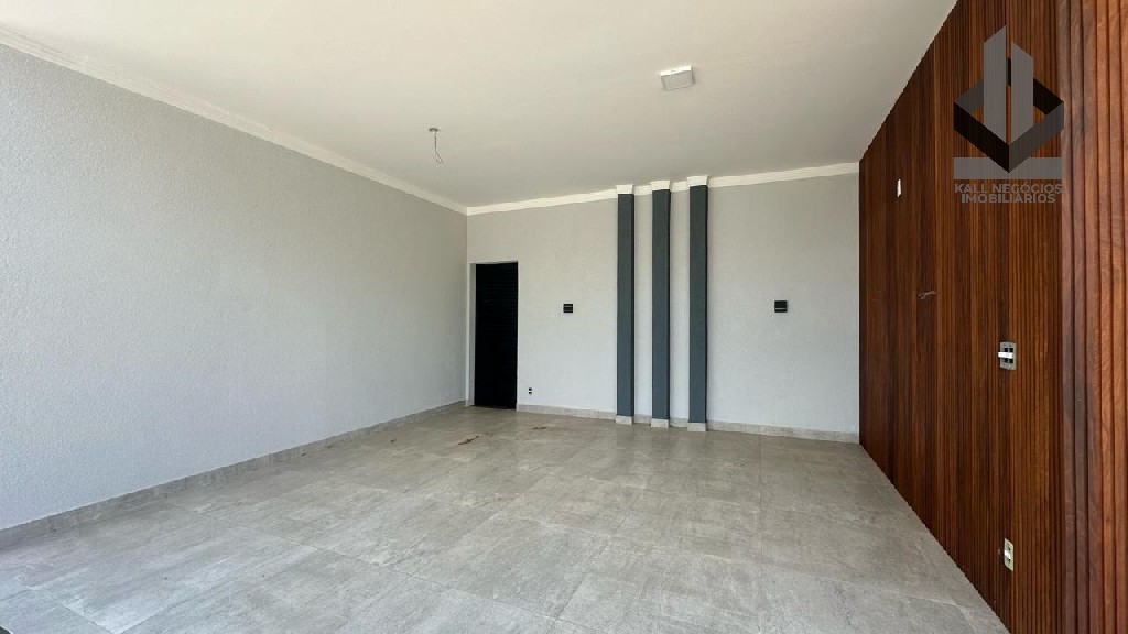 Casa à venda com 3 quartos, 170m² - Foto 2