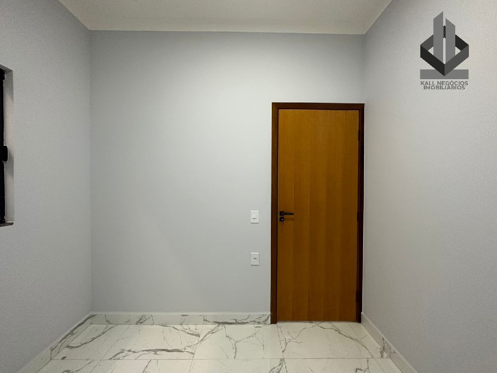 Casa à venda com 2 quartos, 70m² - Foto 9