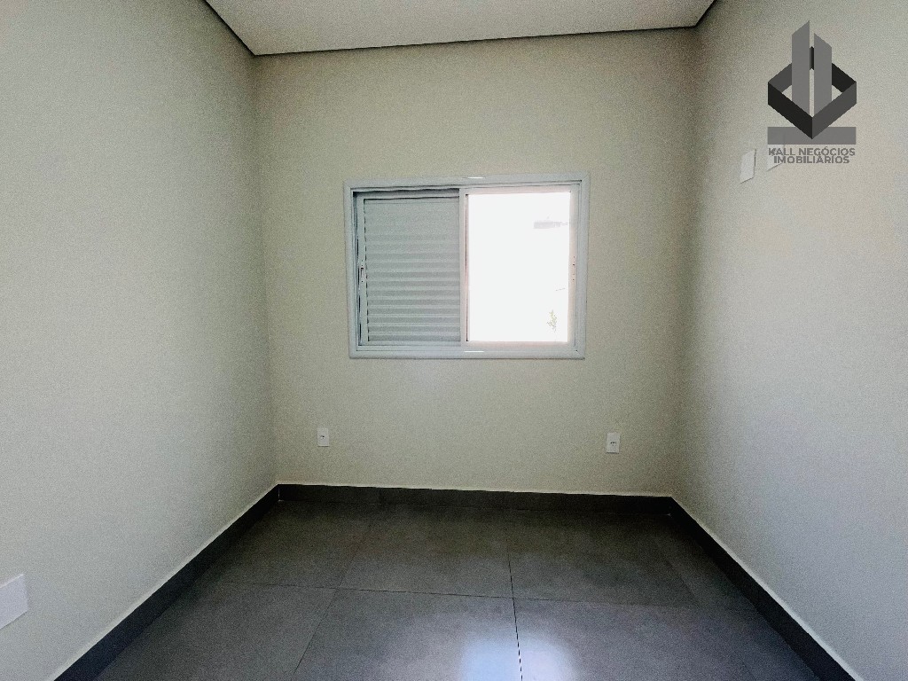 Casa à venda com 3 quartos, 300m² - Foto 14