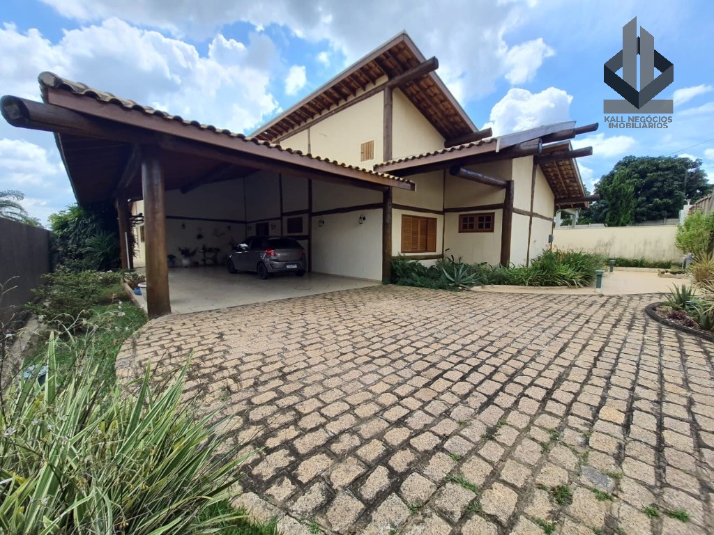 Chácara à venda com 5 quartos, 1000m² - Foto 2