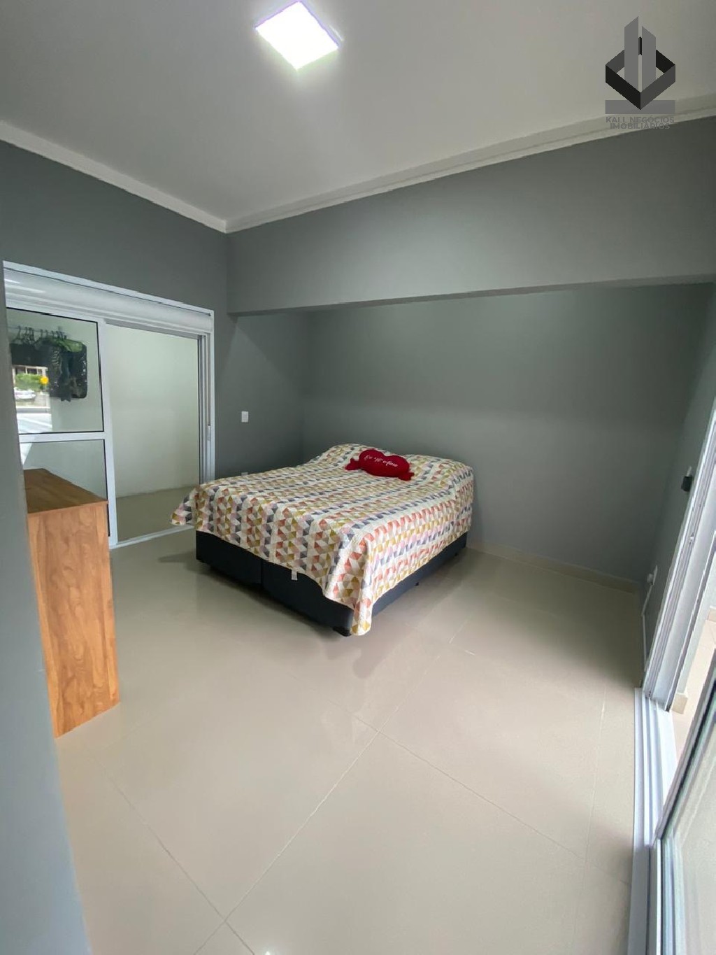 Casa à venda com 2 quartos, 150m² - Foto 18