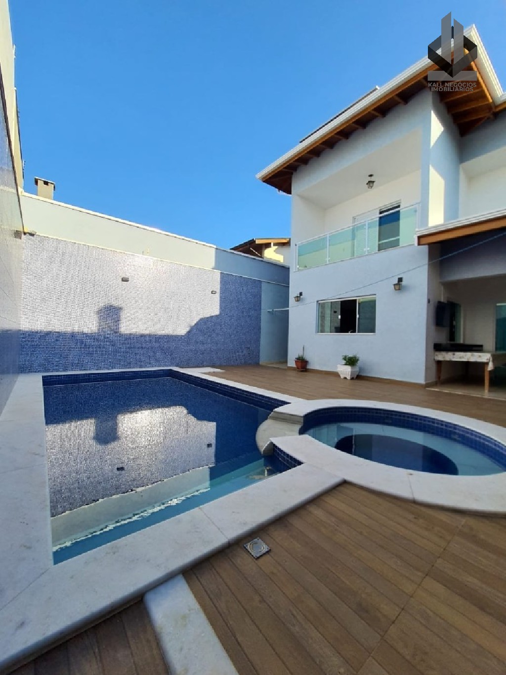 Casa à venda com 4 quartos, 360m² - Foto 67