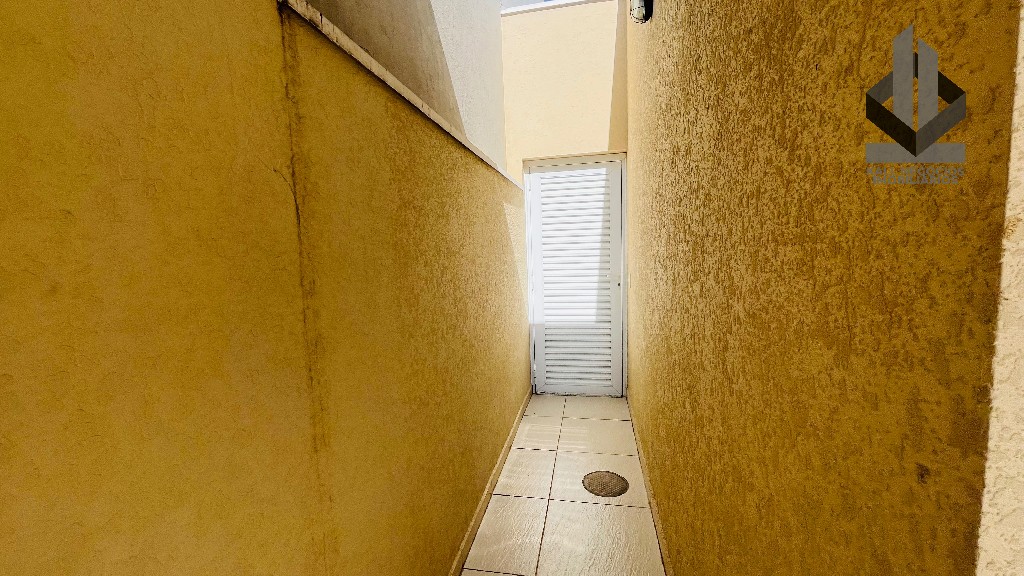 Casa à venda com 2 quartos, 93m² - Foto 13