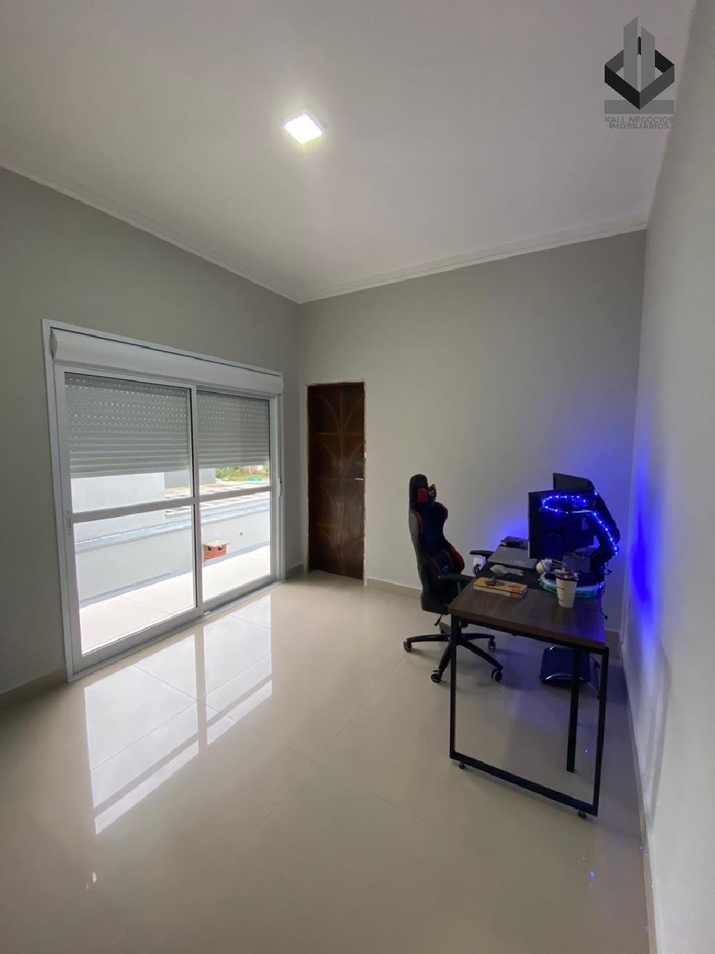 Casa à venda com 2 quartos, 150m² - Foto 15