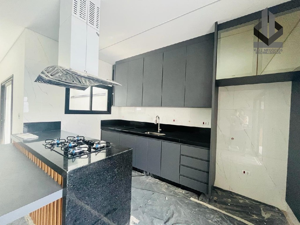 Casa à venda com 3 quartos, 201m² - Foto 5