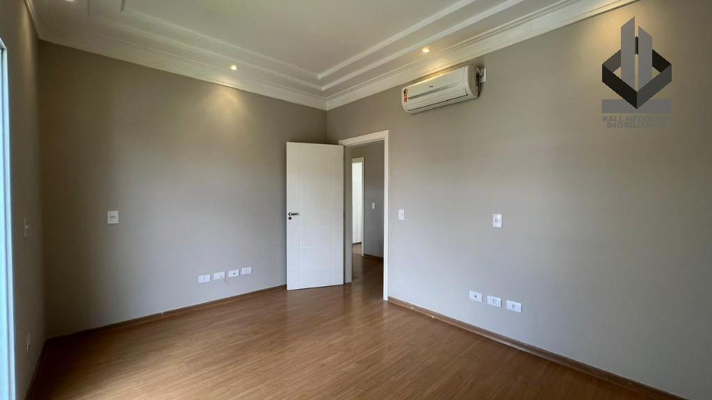 Casa para alugar com 6 quartos, 404m² - Foto 10