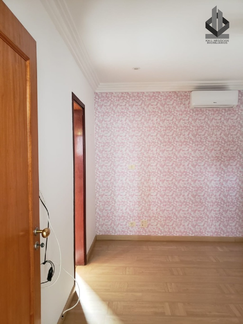 Chácara à venda com 4 quartos, 1000m² - Foto 8