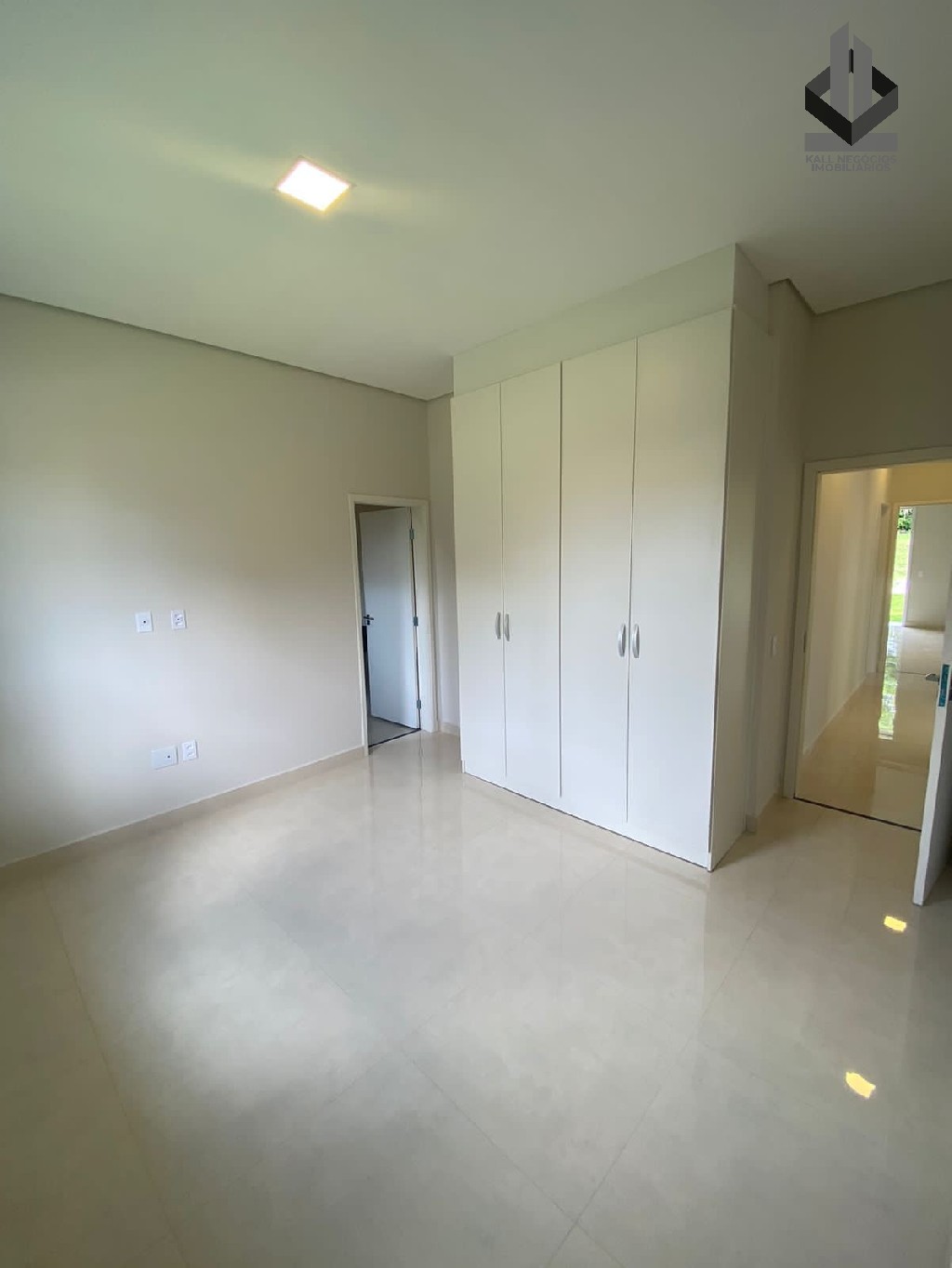 Casa à venda com 3 quartos, 1000m² - Foto 28