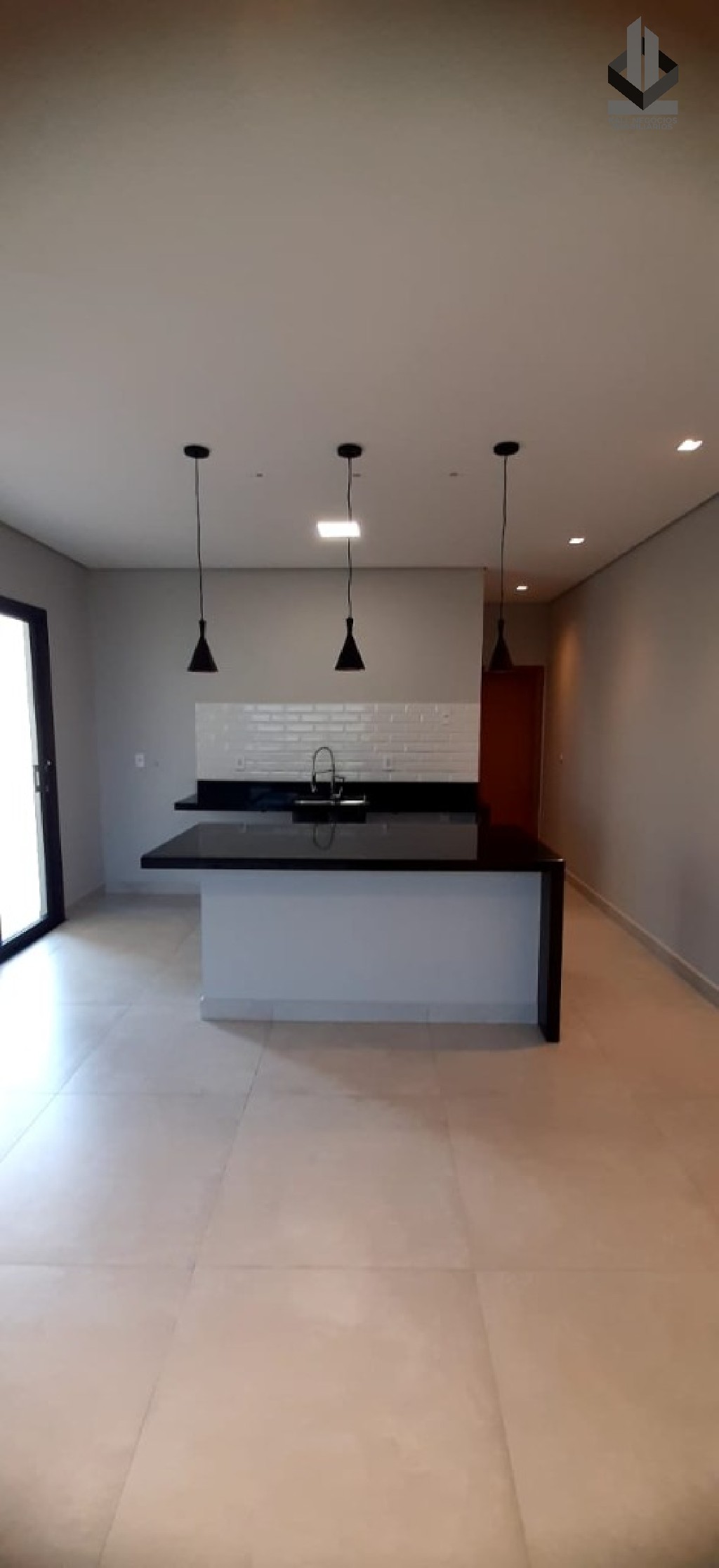 Casa à venda com 3 quartos, 177m² - Foto 8