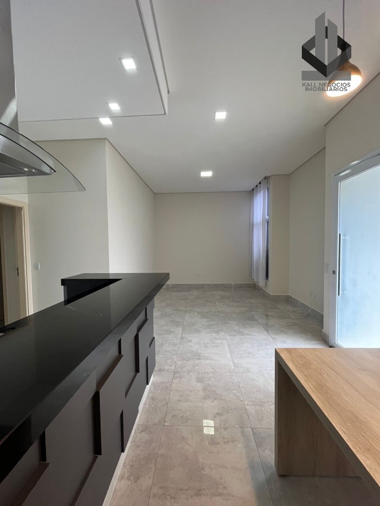 Casa para alugar com 3 quartos, 150m² - Foto 8