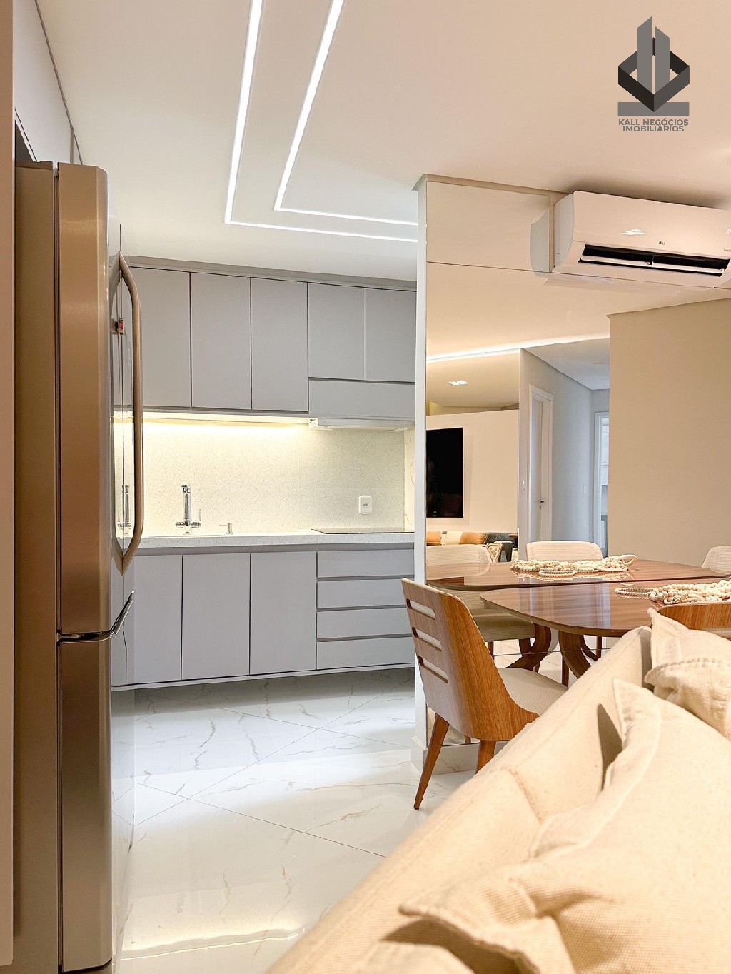 Apartamento à venda com 3 quartos, 67m² - Foto 9