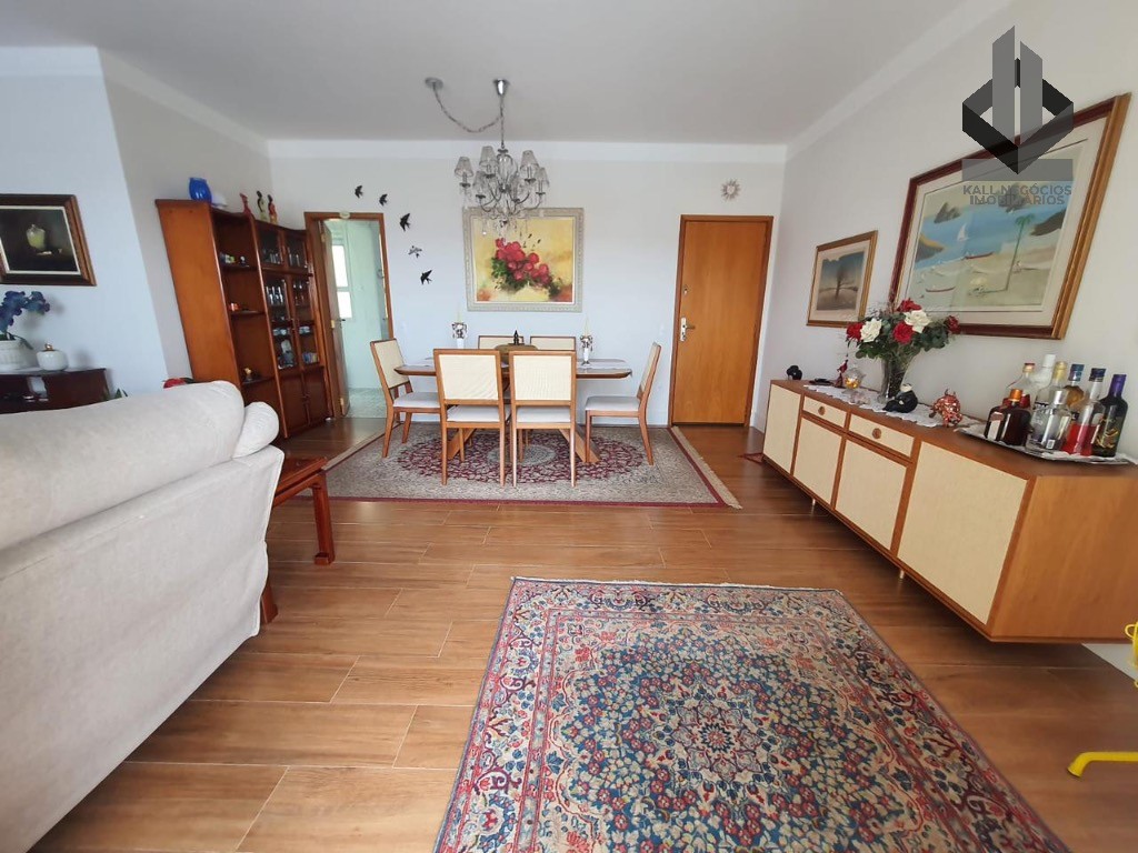 Apartamento à venda com 4 quartos, 130m² - Foto 8