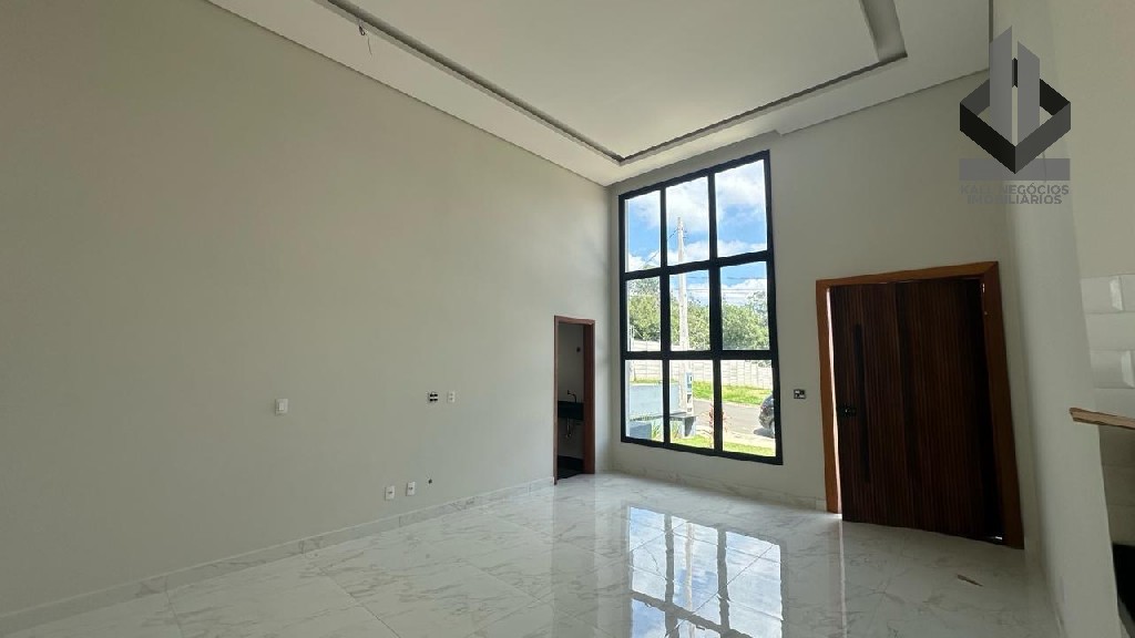 Casa à venda com 3 quartos, 170m² - Foto 4