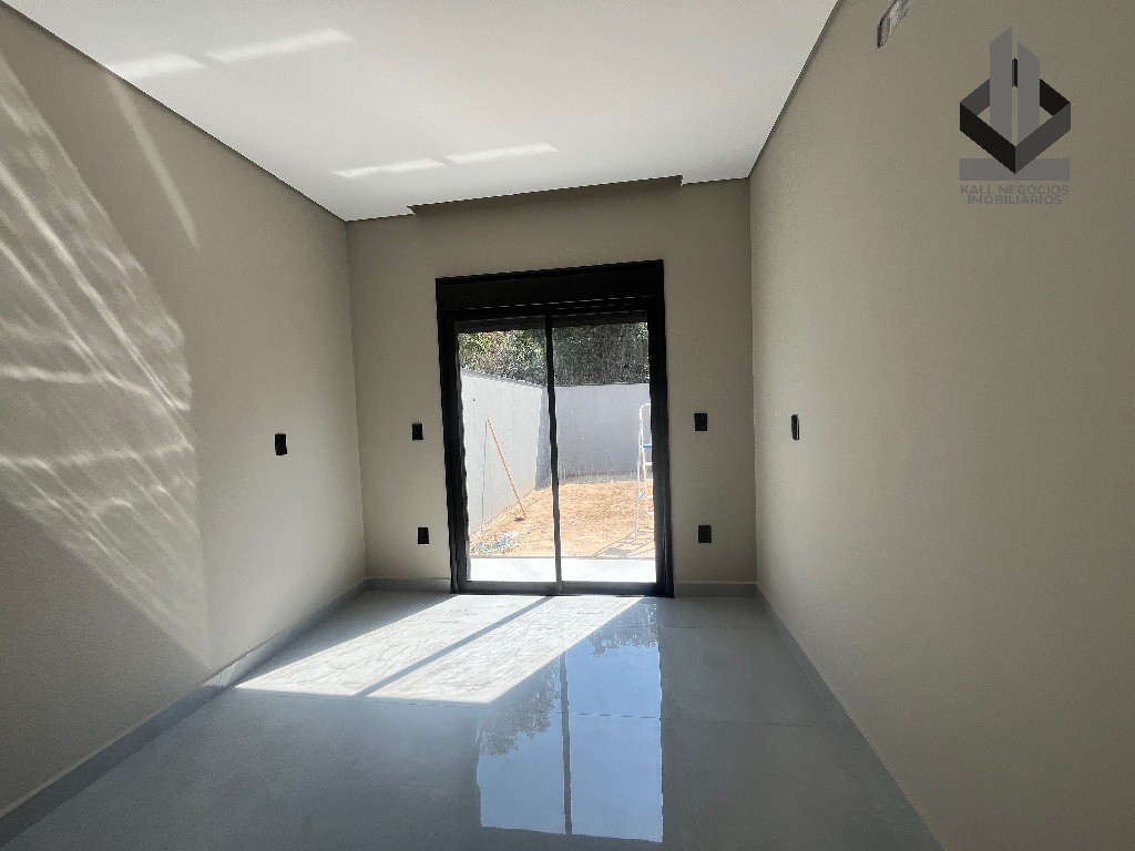 Casa à venda com 3 quartos, 282m² - Foto 14