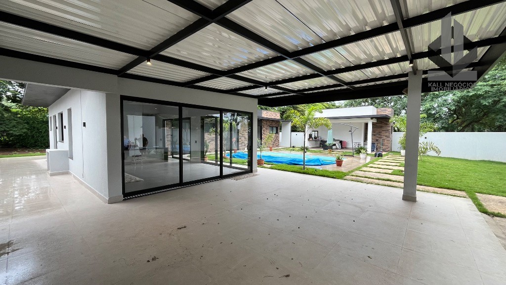 Chácara, 3 quartos, 1031 m² - Foto 2