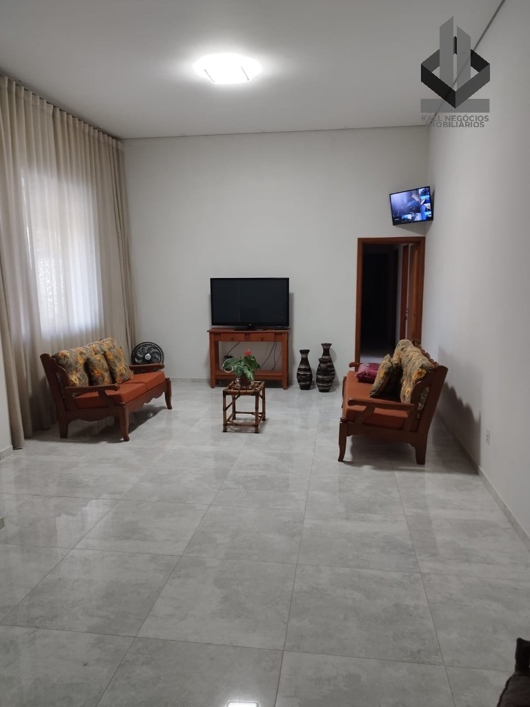Chácara, 4 quartos, 1000 m² - Foto 11