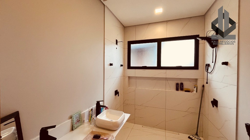 Chácara, 3 quartos, 1031 m² - Foto 10