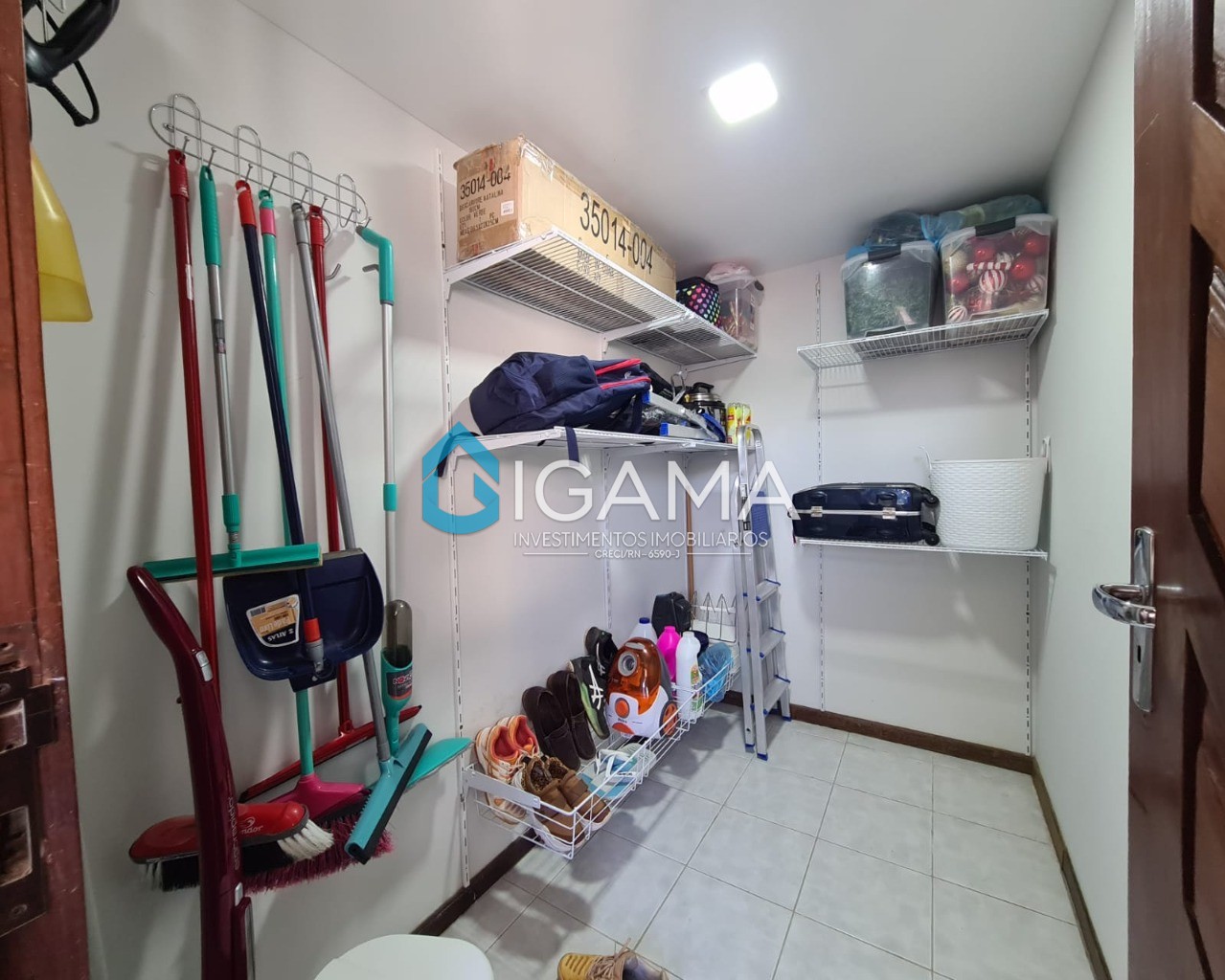 Apartamento à venda com 4 quartos, 186m² - Foto 7